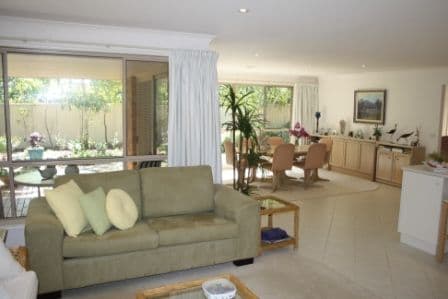 2 Hall Court, HOWLONG NSW 2643, Howlong - Thumbnail 3