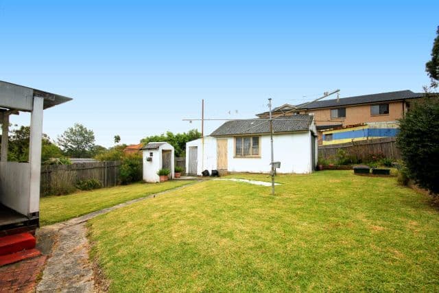 10 Railway Parade, CONDELL PARK NSW 2200, Condell Park - Thumbnail 8