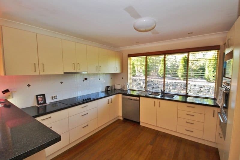 12 Julian Street, PEACHESTER QLD 4519, Peachester - Thumbnail 2