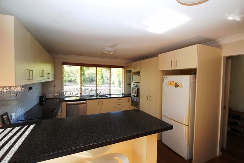 12 Julian Street, PEACHESTER QLD 4519, Peachester - Thumbnail 6