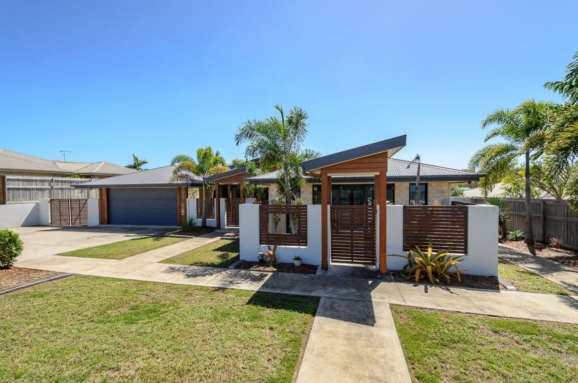 15 Victoria Avenue, Glen Eden QLD 4680, Glen Eden - Image 1