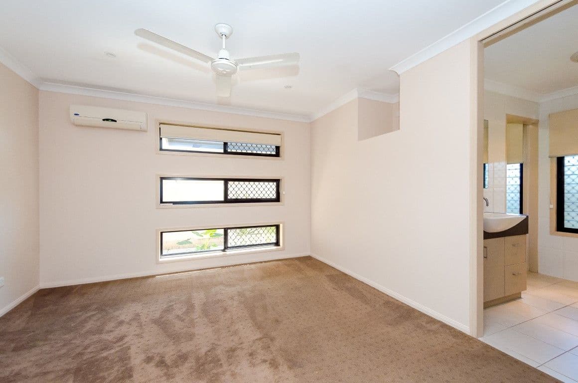 15 Victoria Avenue, Glen Eden QLD 4680, Glen Eden - Thumbnail 3