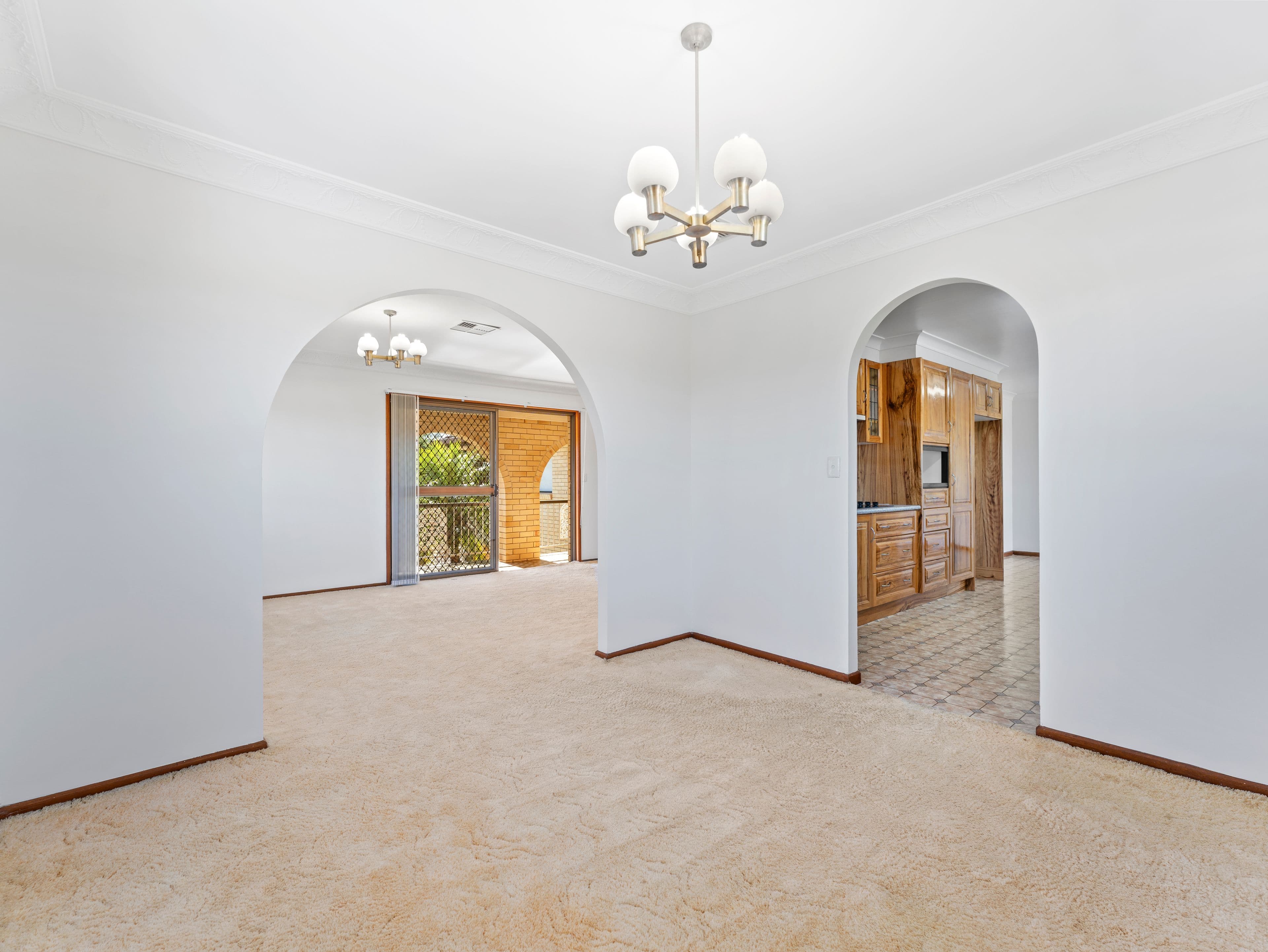 17 Hermitage Street, Eight Mile Plains QLD 4113, Eight Mile Plains - Thumbnail 4