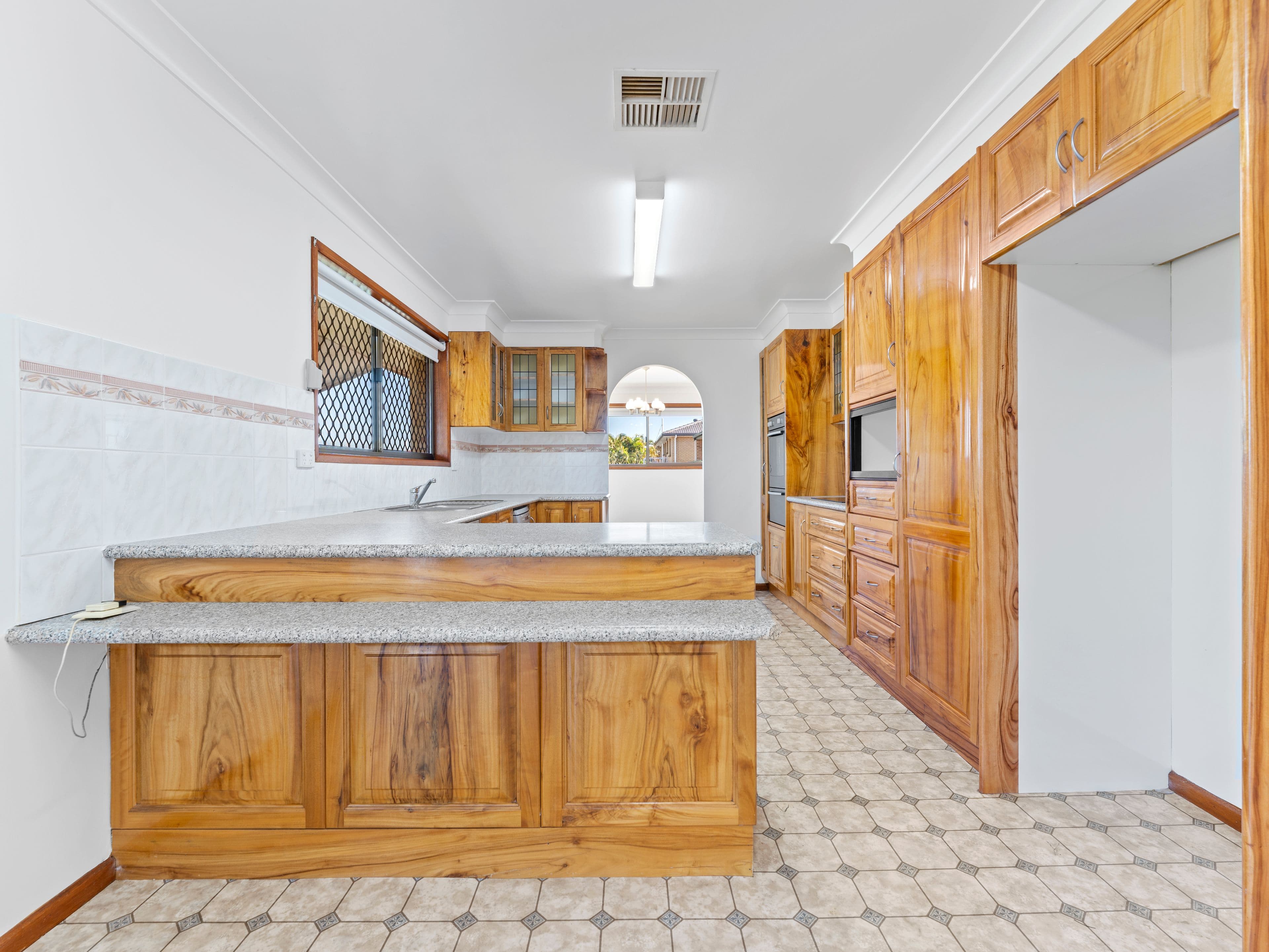 17 Hermitage Street, Eight Mile Plains QLD 4113, Eight Mile Plains - Thumbnail 5