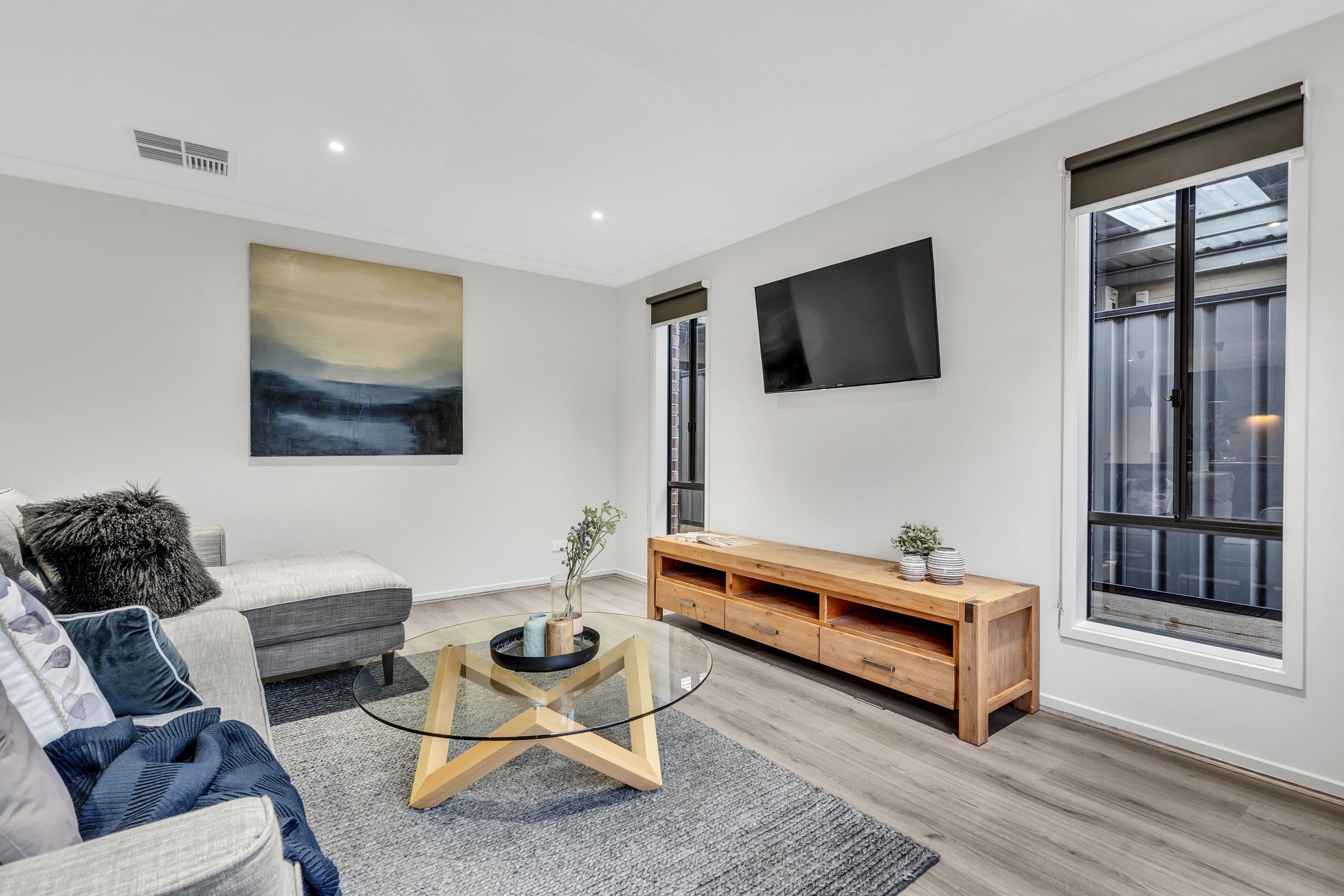 4 Bombala Crescent, Craigieburn VIC 3064, Craigieburn - Thumbnail 5
