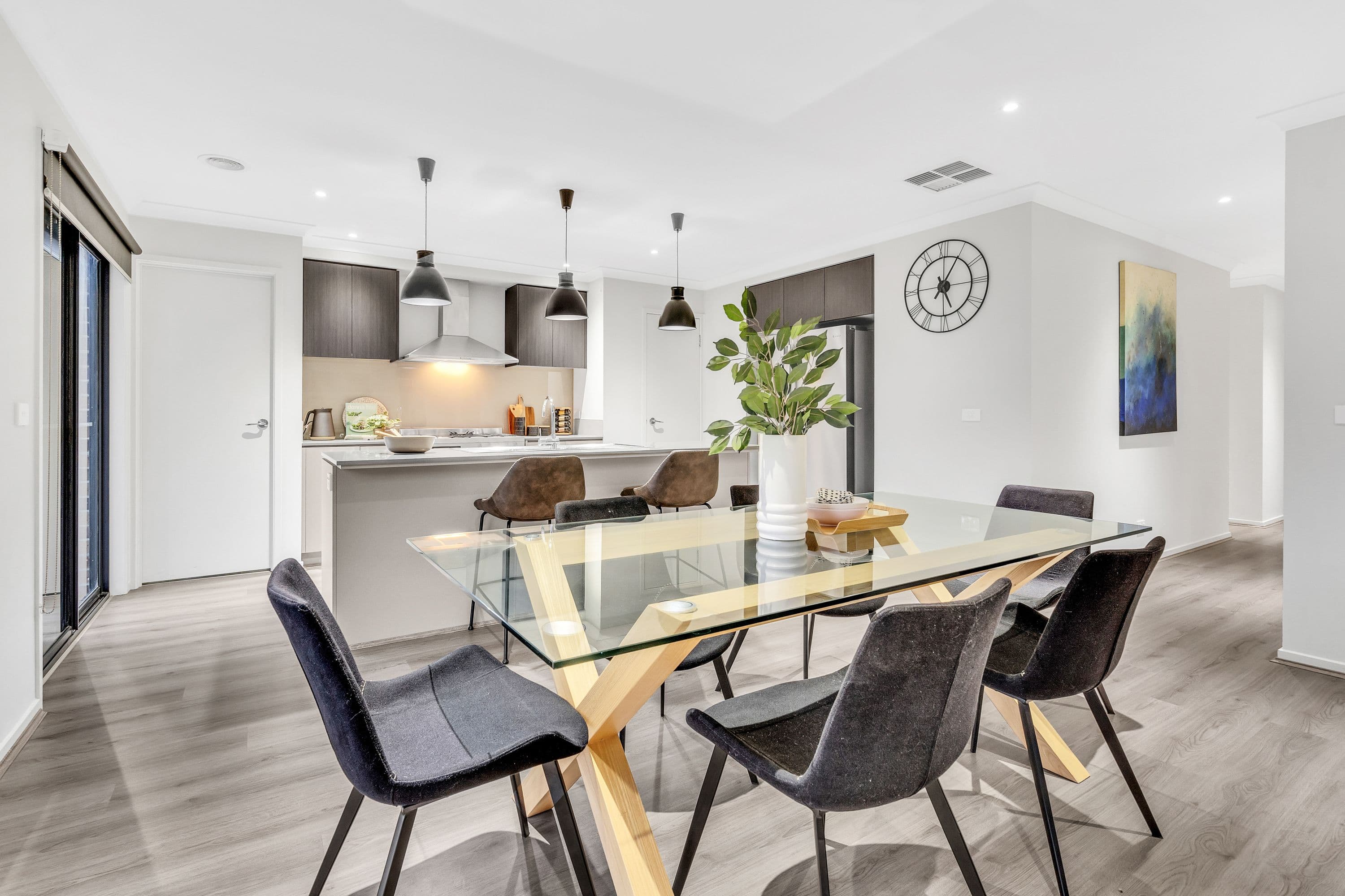 4 Bombala Crescent, Craigieburn VIC 3064, Craigieburn - Thumbnail 8