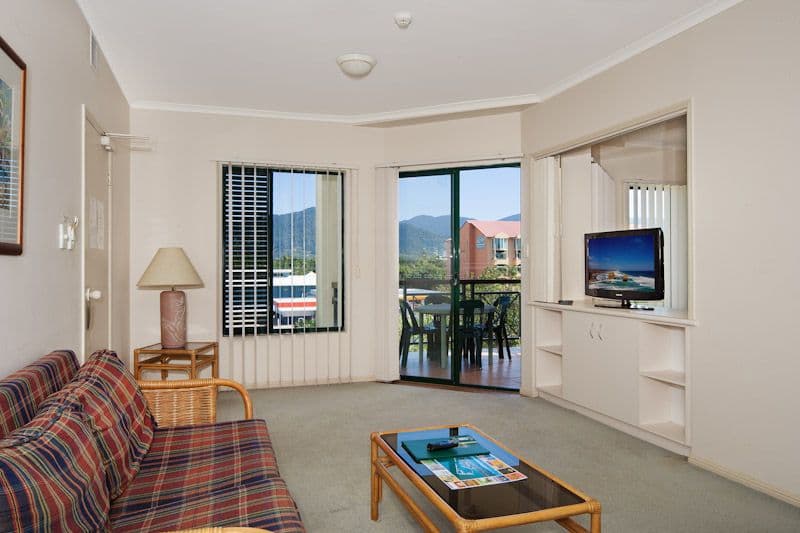 298 Sheridan Street, CAIRNS NORTH QLD 4870, Cairns North - Thumbnail 5
