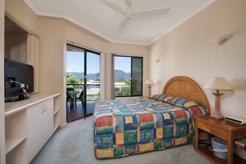 298 Sheridan Street, CAIRNS NORTH QLD 4870, Cairns North - Thumbnail 6