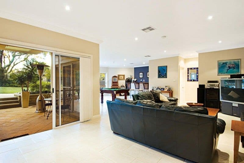 16 Justine Avenue, Baulkham Hills NSW 2153, Baulkham Hills - Thumbnail 8