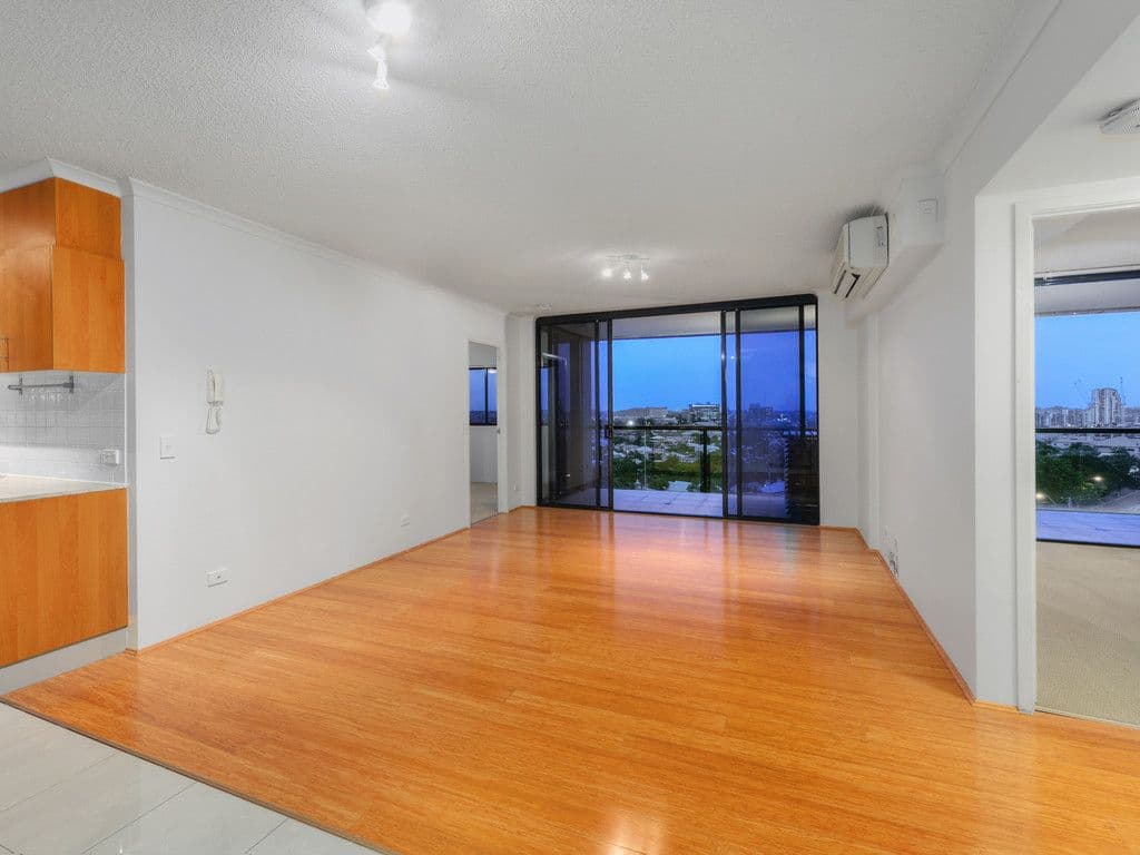 3/6 Sydney Road, Brunswick VIC 3056, Brunswick - Thumbnail 2