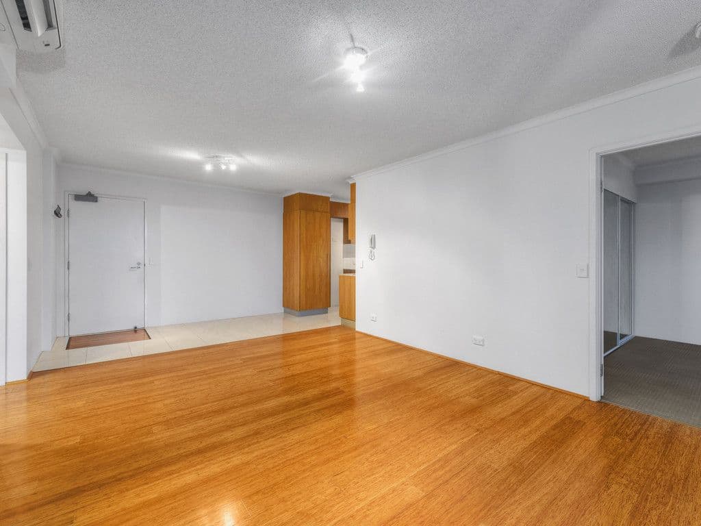 3/6 Sydney Road, Brunswick VIC 3056, Brunswick - Thumbnail 3