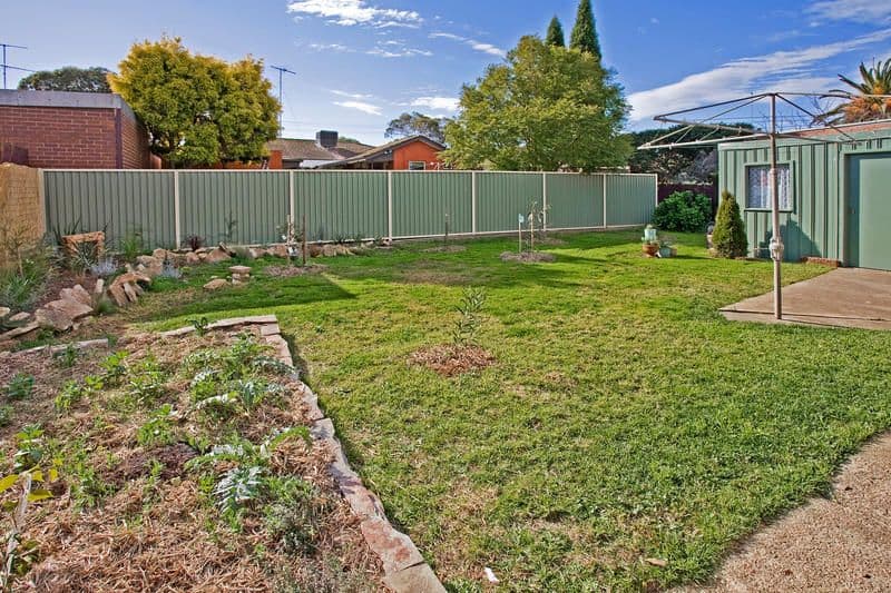 18 Buangor Street, CORIO VIC 3214, Corio - Thumbnail 8