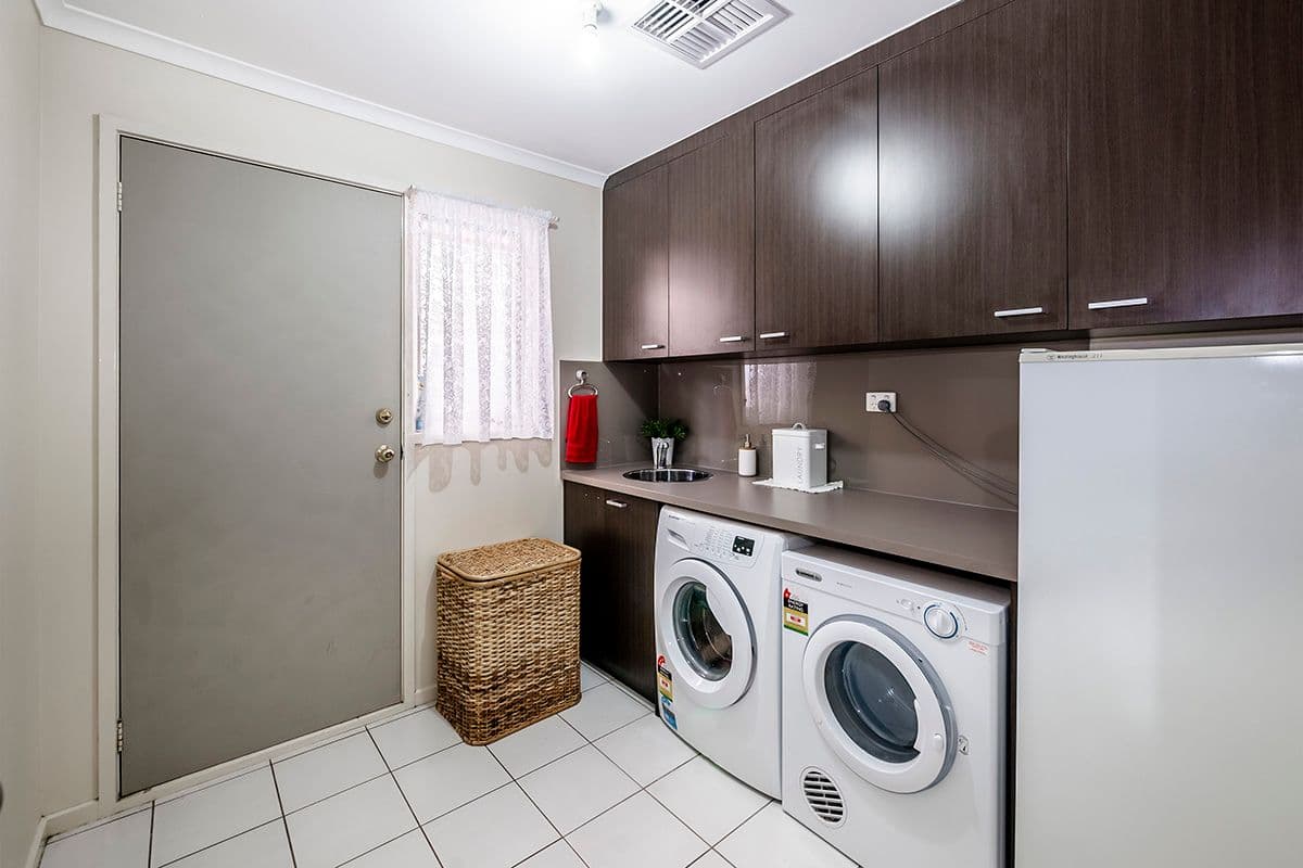 19 Kellett Street, Cranbourne North VIC 3977, Cranbourne North - Thumbnail 8