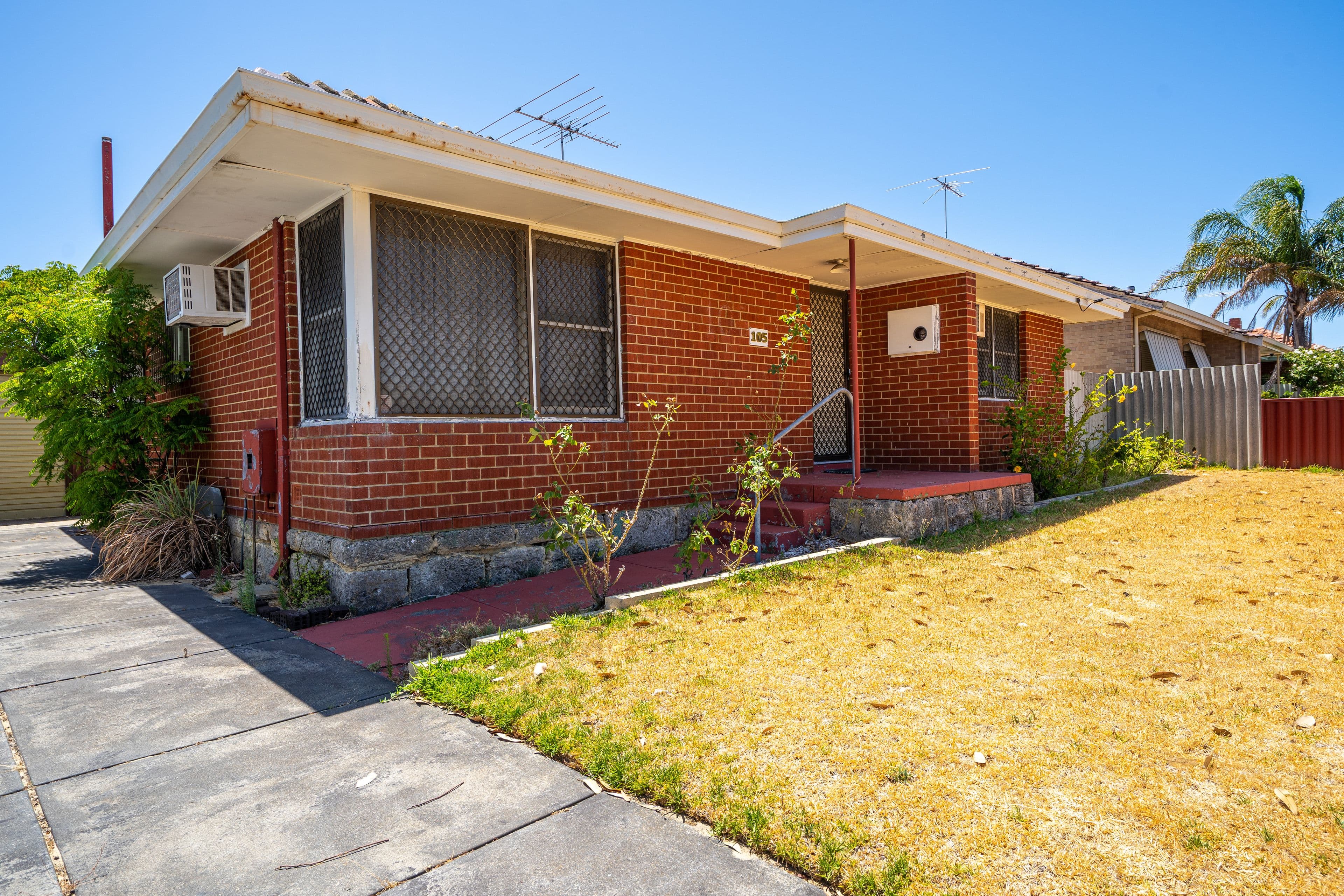105 Balga Avenue, Balga WA 6061, Balga - Thumbnail 2