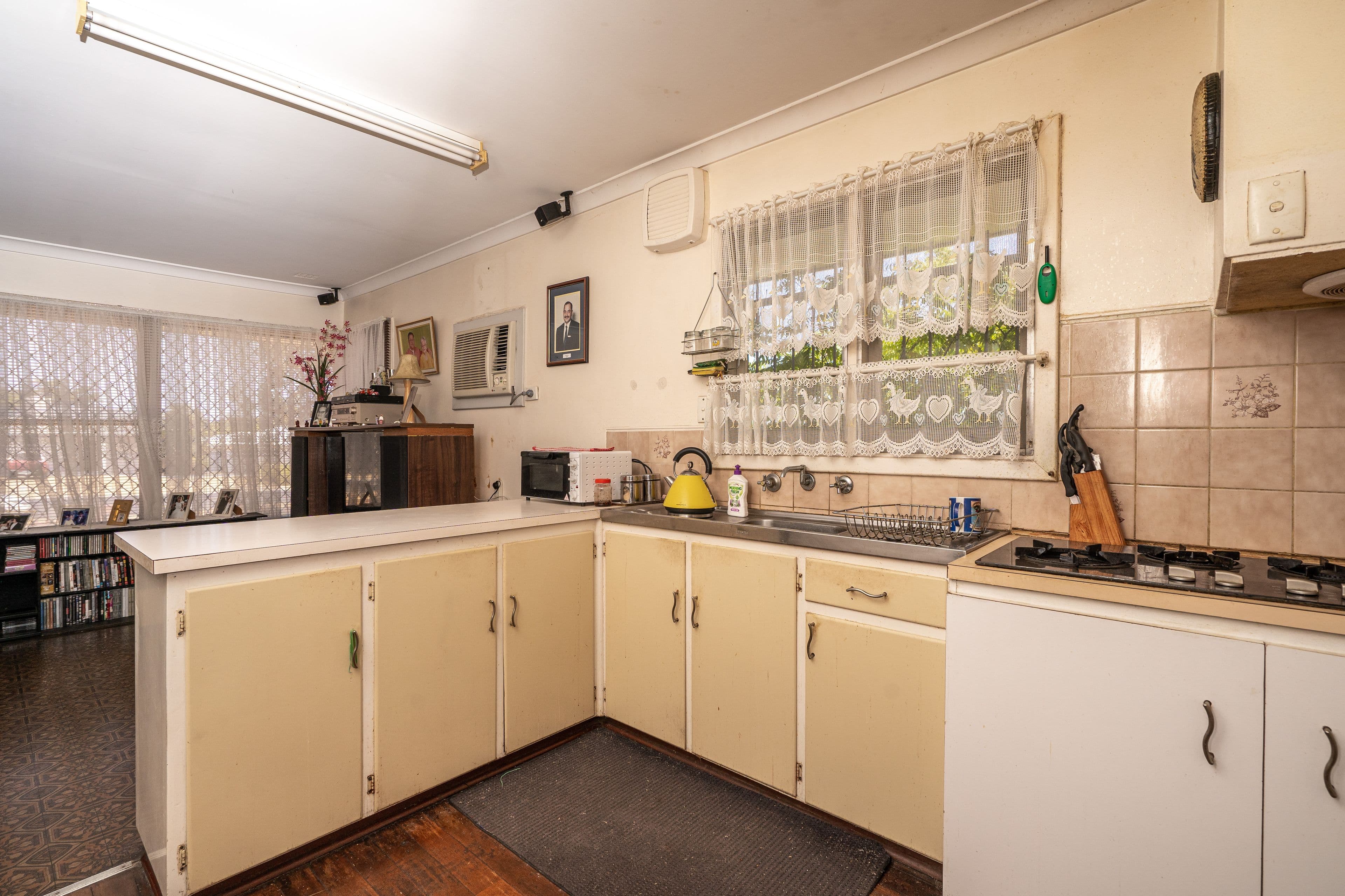 105 Balga Avenue, Balga WA 6061, Balga - Thumbnail 6