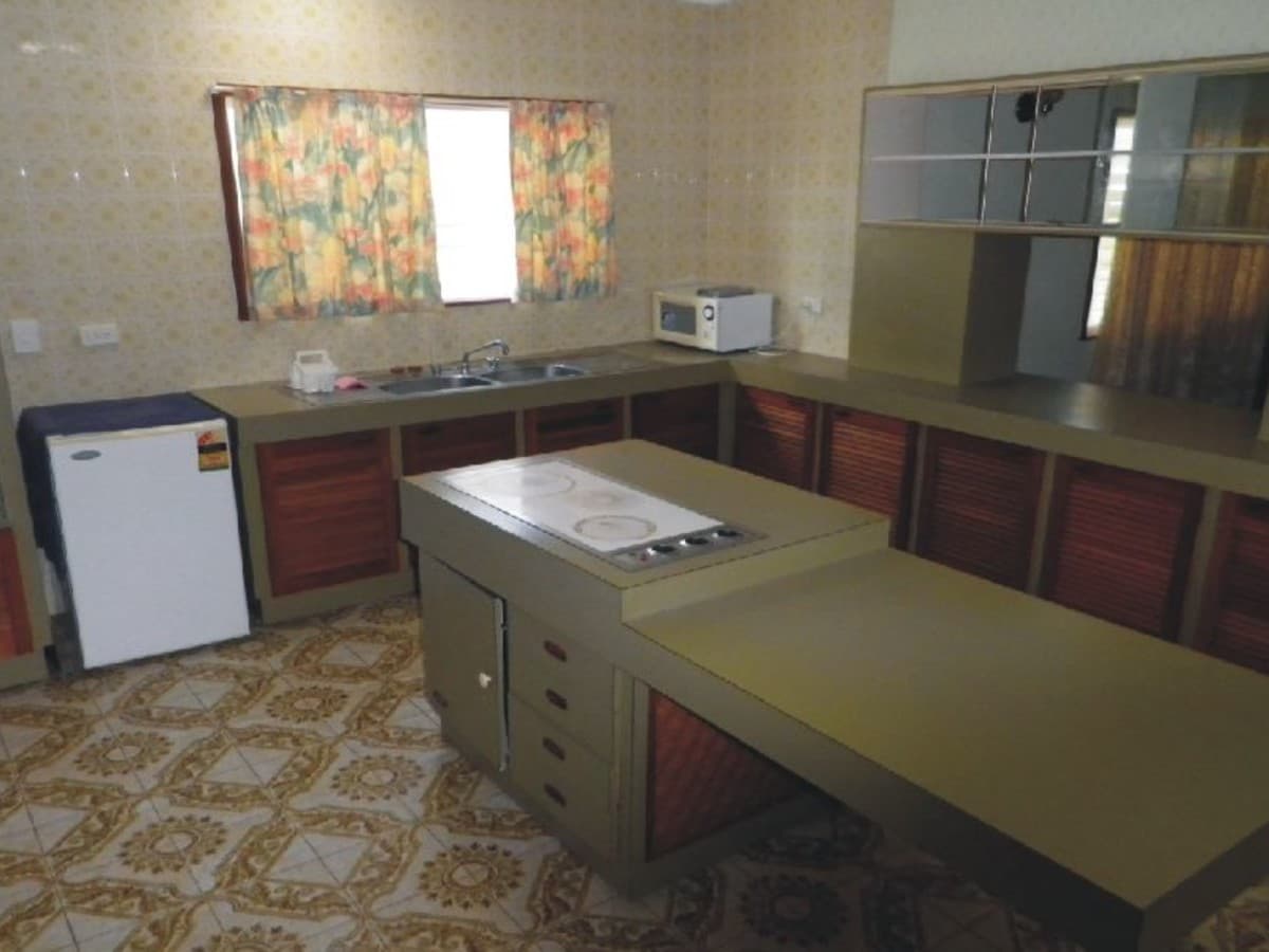 13 Hawkins Street, Ingham, QLD, Ingham - Thumbnail 3