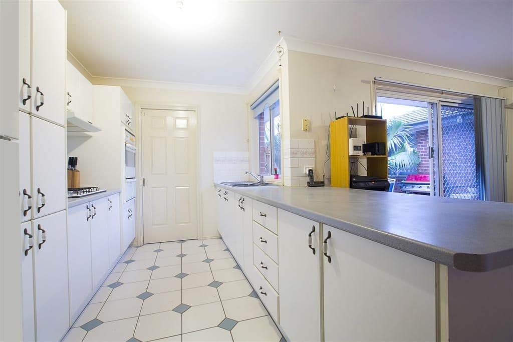 22 The Lakes Drive, Glenmore Park NSW 2745, Glenmore Park - Thumbnail 4