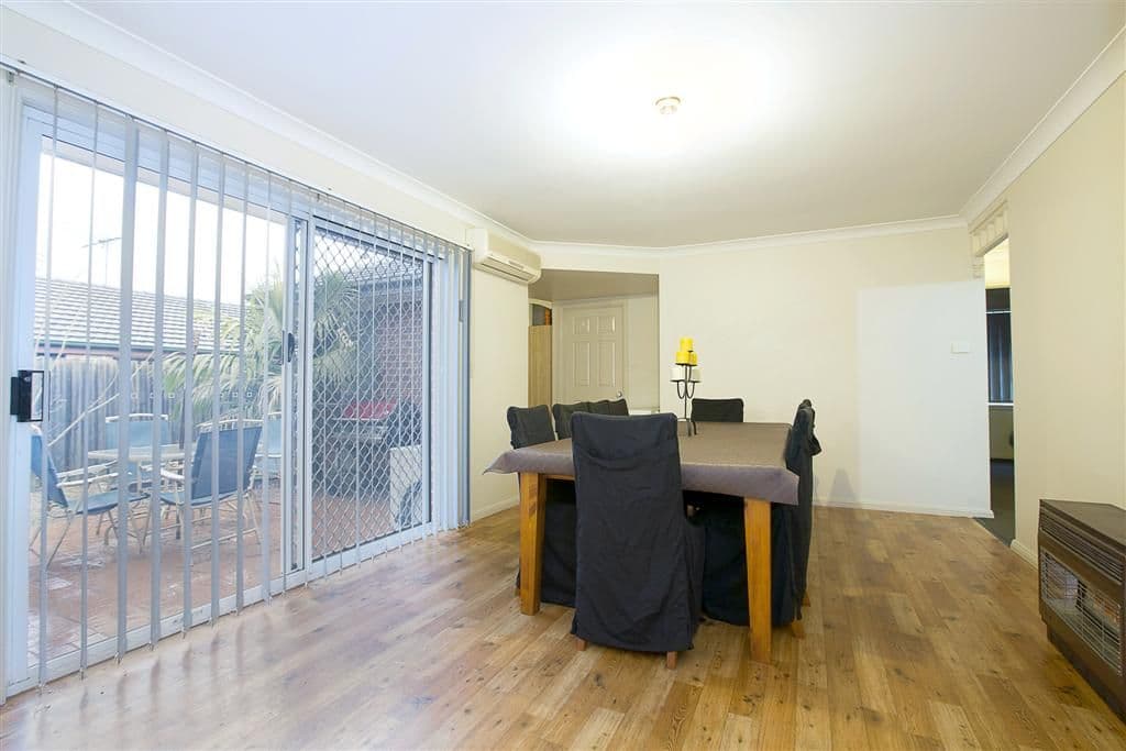 22 The Lakes Drive, Glenmore Park NSW 2745, Glenmore Park - Thumbnail 5