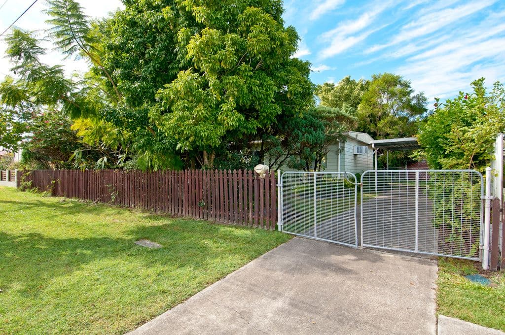 7 Montrose Avenue, Bethania QLD 4205, Bethania - Thumbnail 2