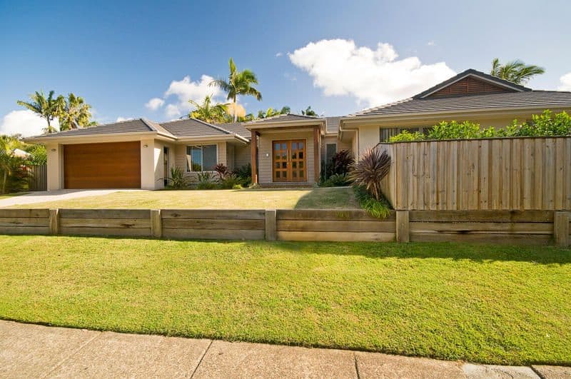 2 Beaumont Court, CURRUMBIN WATERS QLD 4223, Currumbin Waters - Thumbnail 3