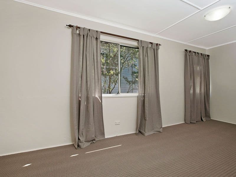 327 Whites Road, Lota QLD 4179, Lota - Thumbnail 8