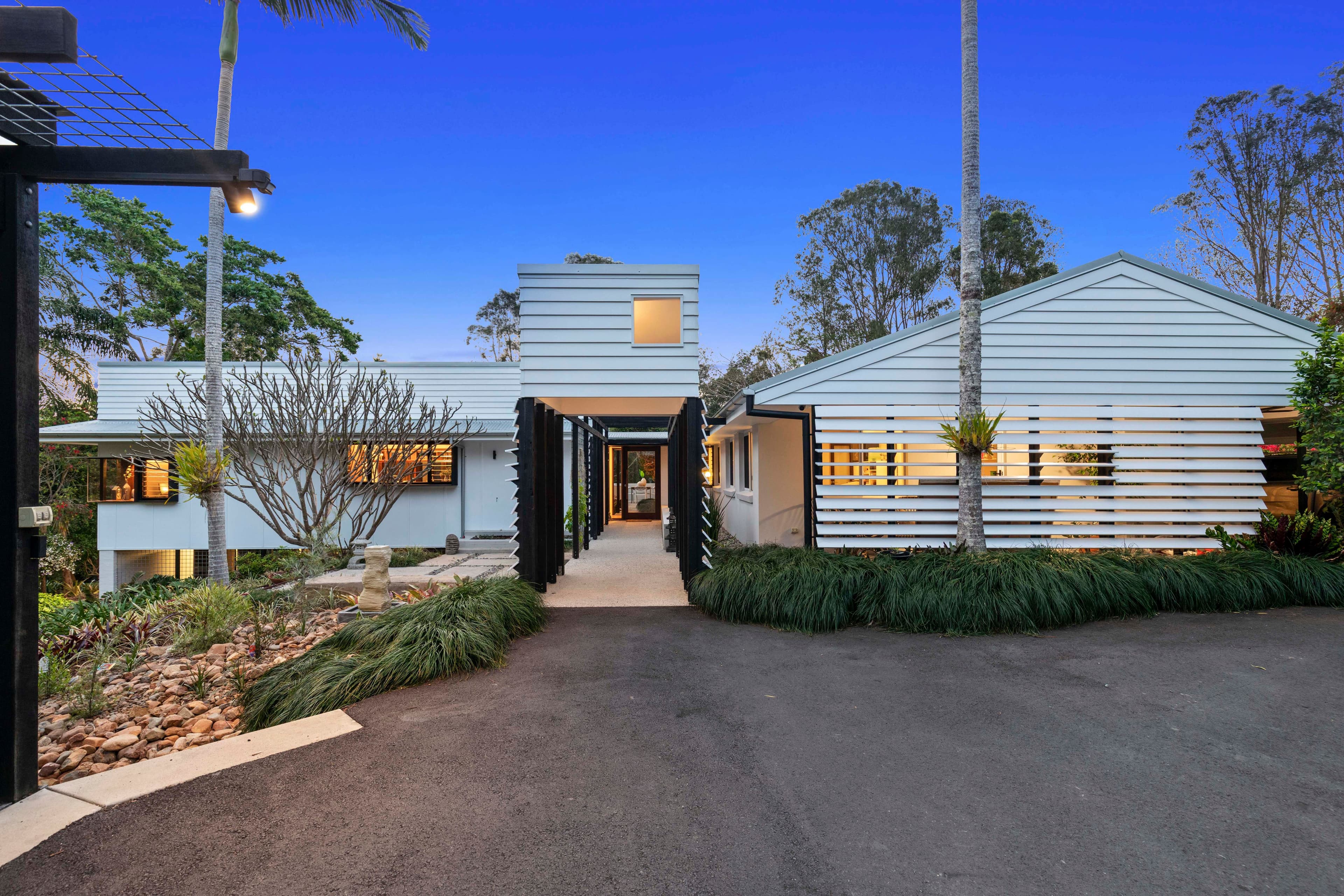 4 Arnan Court, Samford Valley QLD 4520, Samford Valley - Thumbnail 3