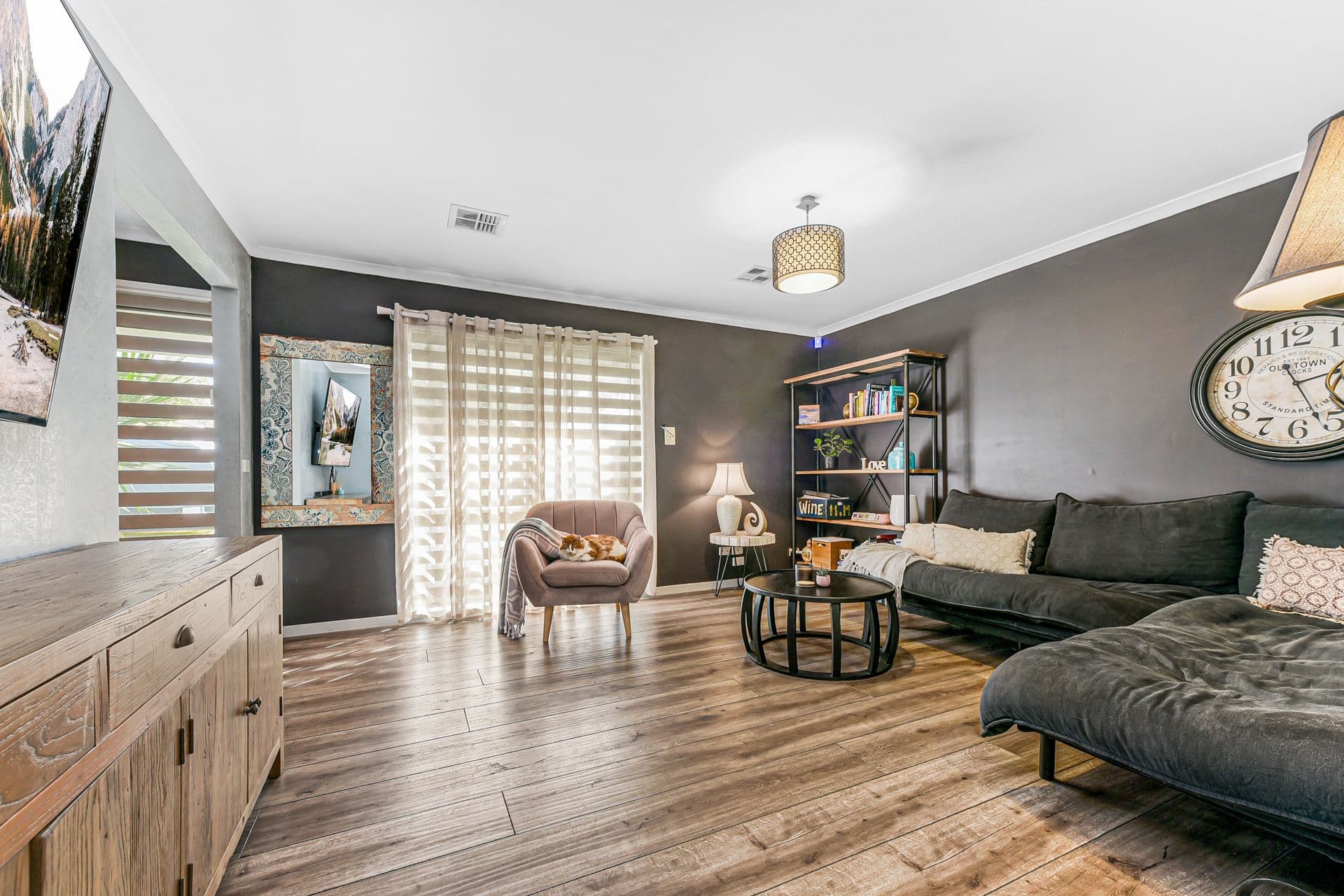 27 Adelong Court, Berwick VIC 3806, Berwick - Thumbnail 3