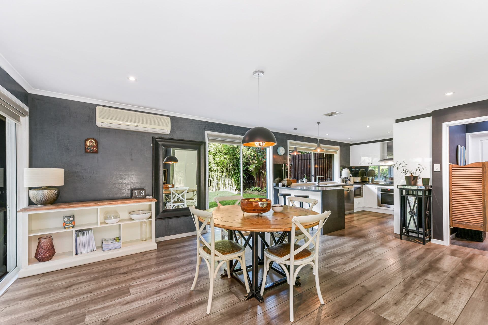 27 Adelong Court, Berwick VIC 3806, Berwick - Thumbnail 7