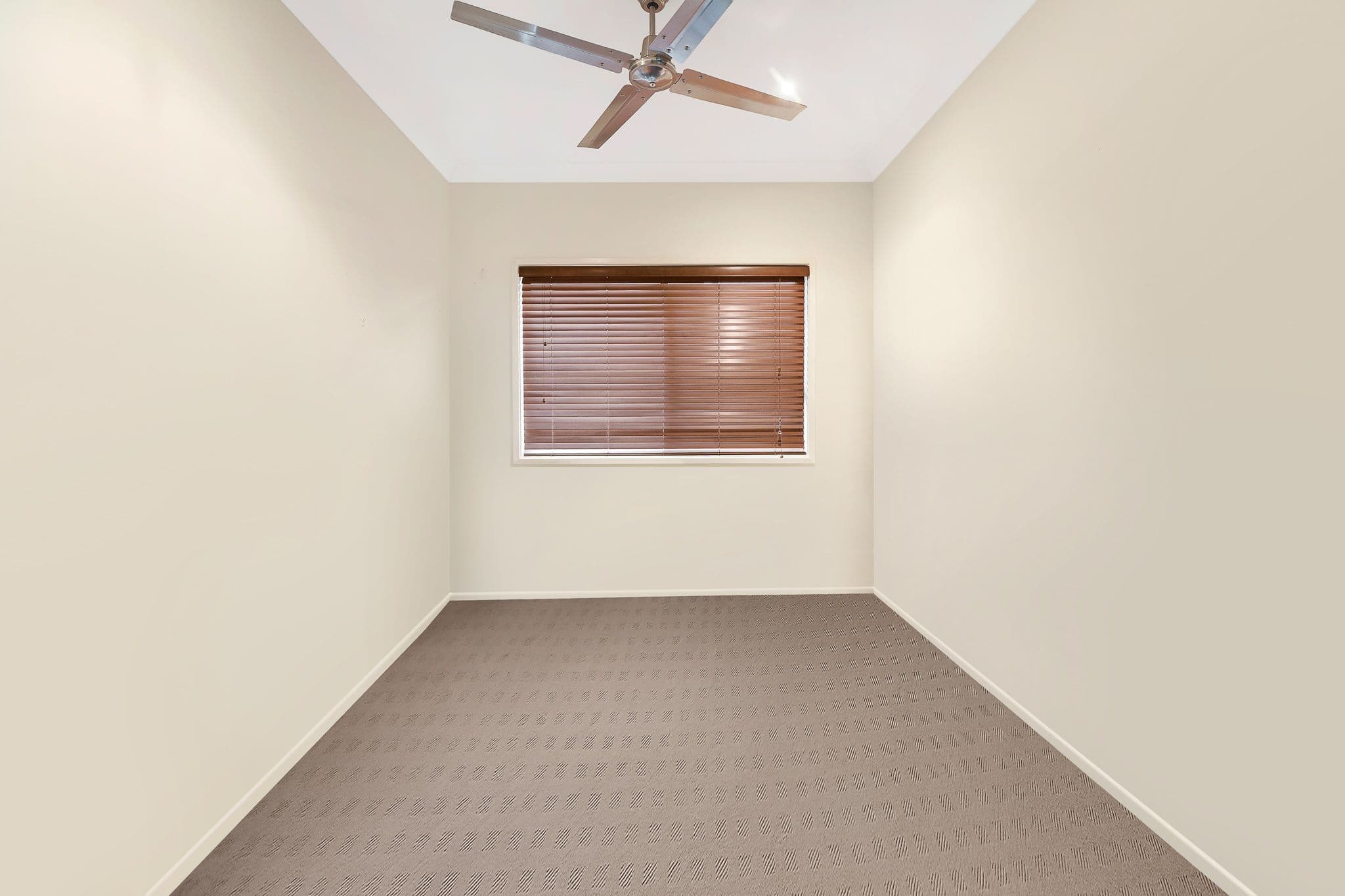 39 Gibbs Street, North Lakes QLD 4509, North Lakes - Thumbnail 4
