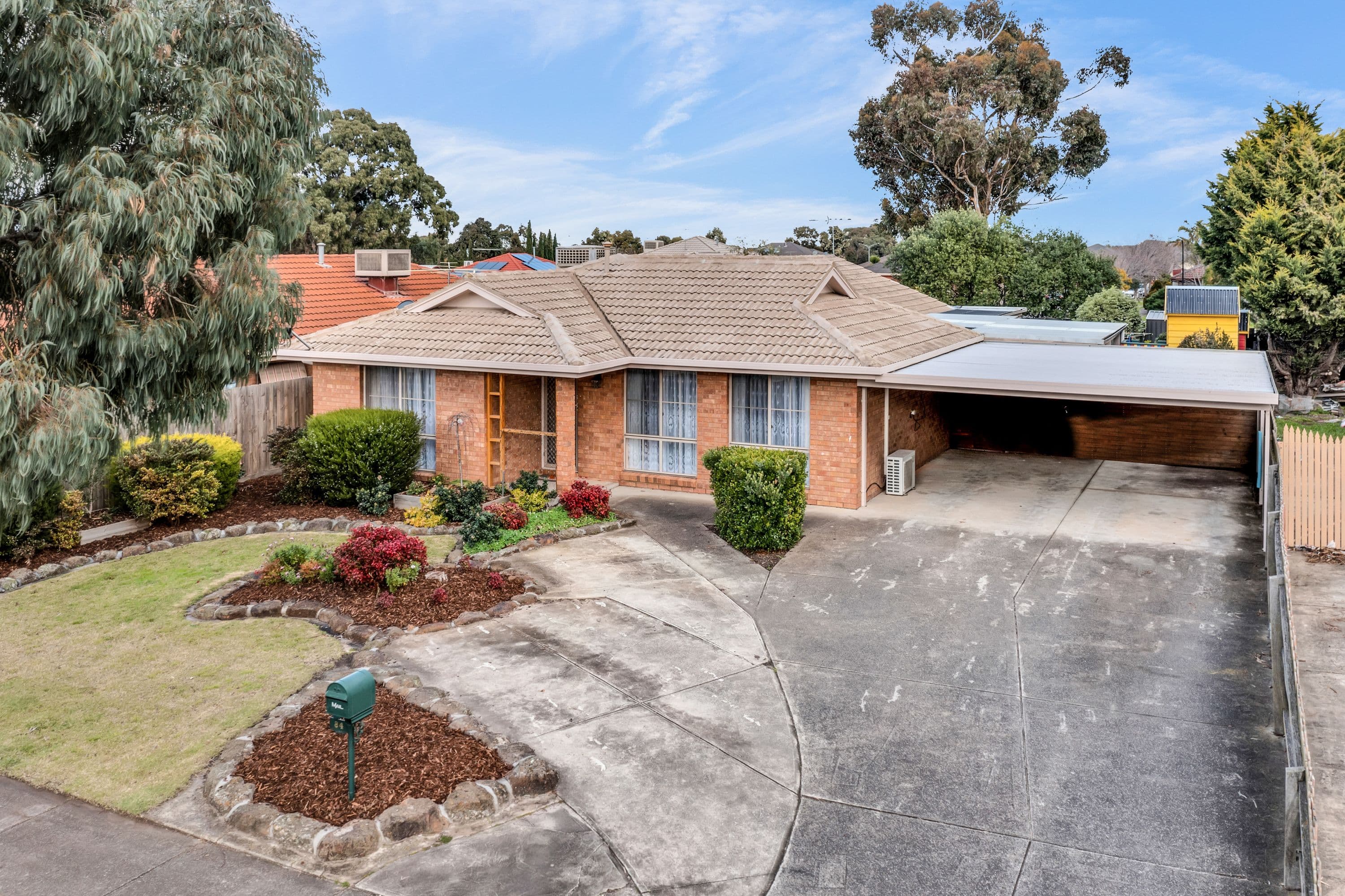84 Yarcombe Crescent, Craigieburn VIC 3064, Craigieburn - Thumbnail 3