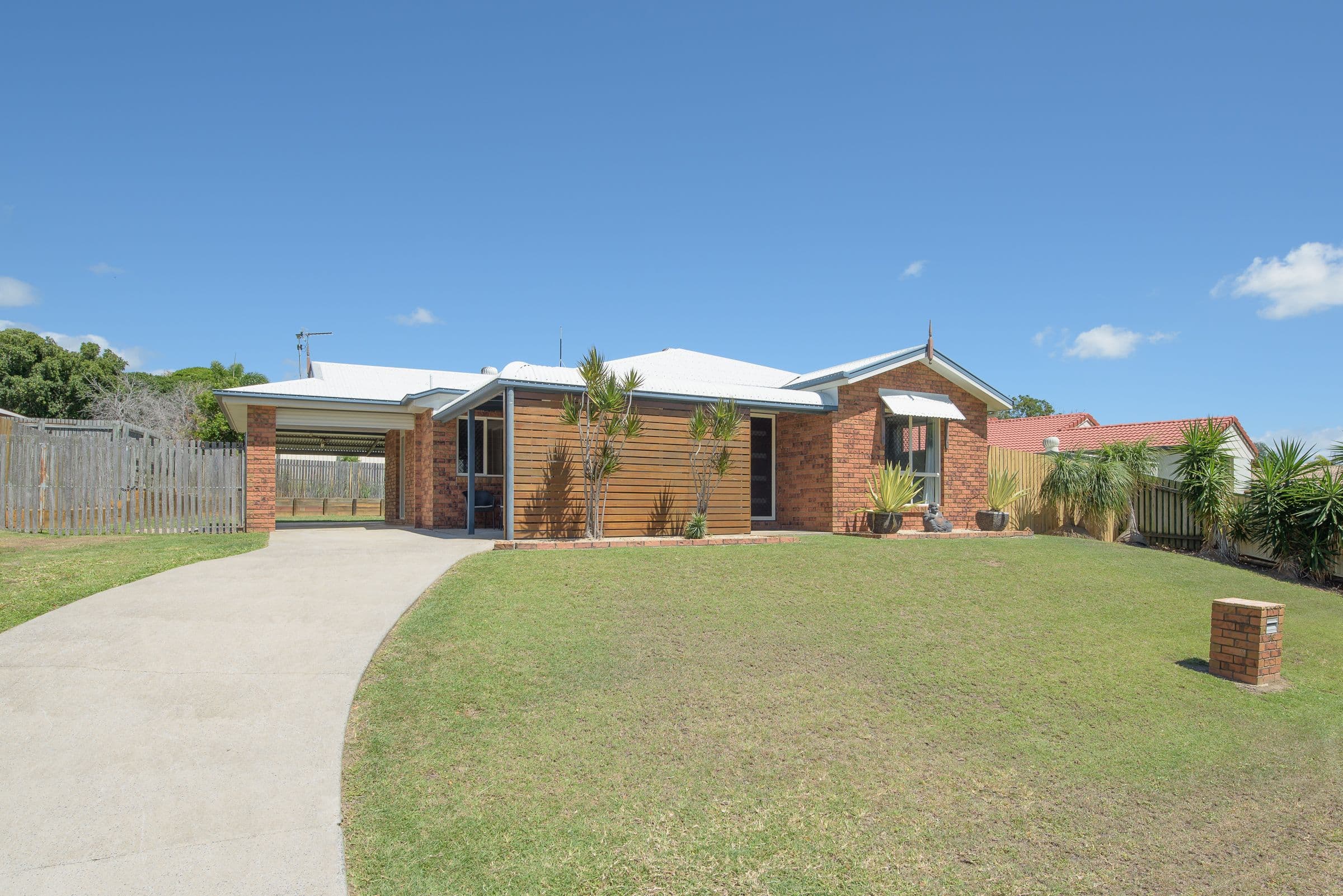 26 Emmadale Drive, New Auckland QLD 4680, New Auckland - Image 1