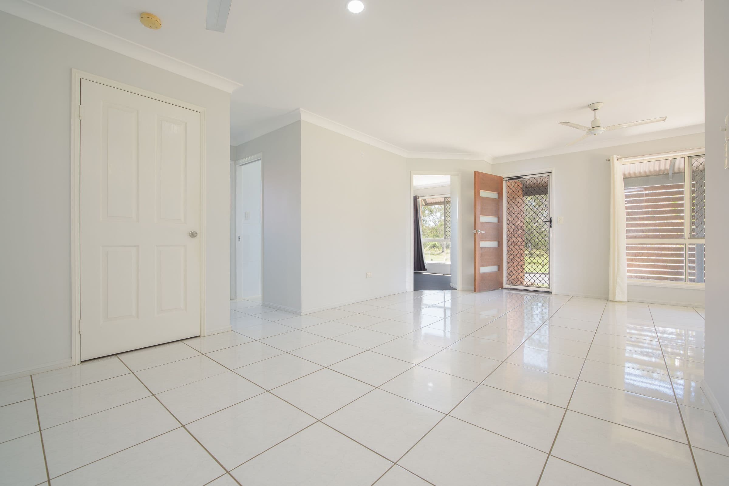 26 Emmadale Drive, New Auckland QLD 4680, New Auckland - Thumbnail 7