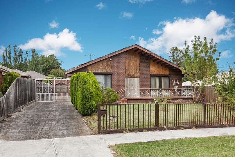 27 Ebony Parade, Heidelberg West VIC 3081, Heidelberg West - Thumbnail 2