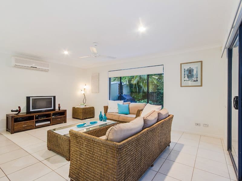 16 Maidenhead Court, Oxenford QLD 4210, Oxenford - Thumbnail 4