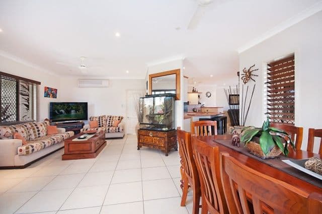 11 Summerlake Circuit, IDALIA QLD 4811, Idalia - Thumbnail 4