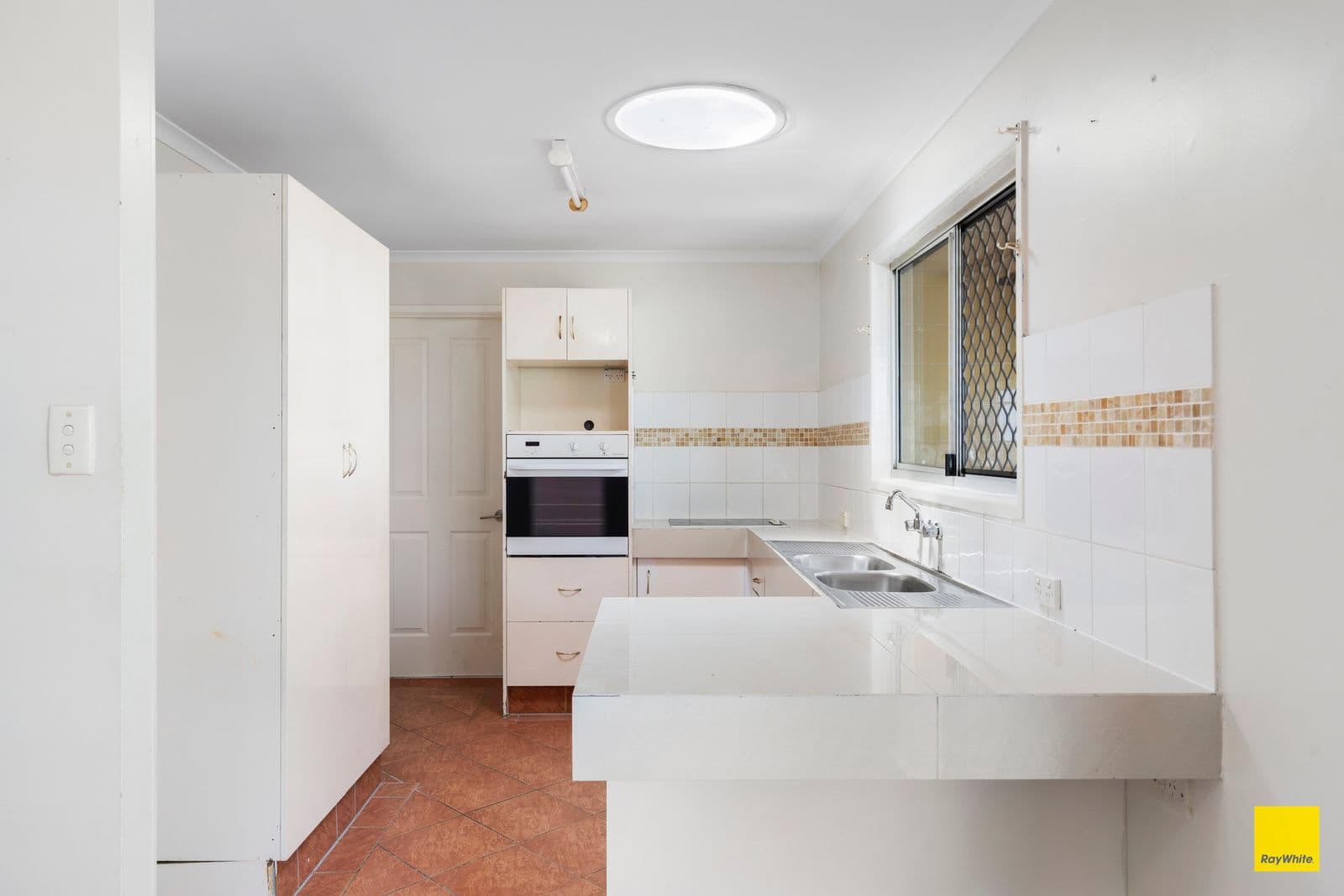 16 Willand Drive, Beenleigh QLD 4207, Beenleigh - Thumbnail 4