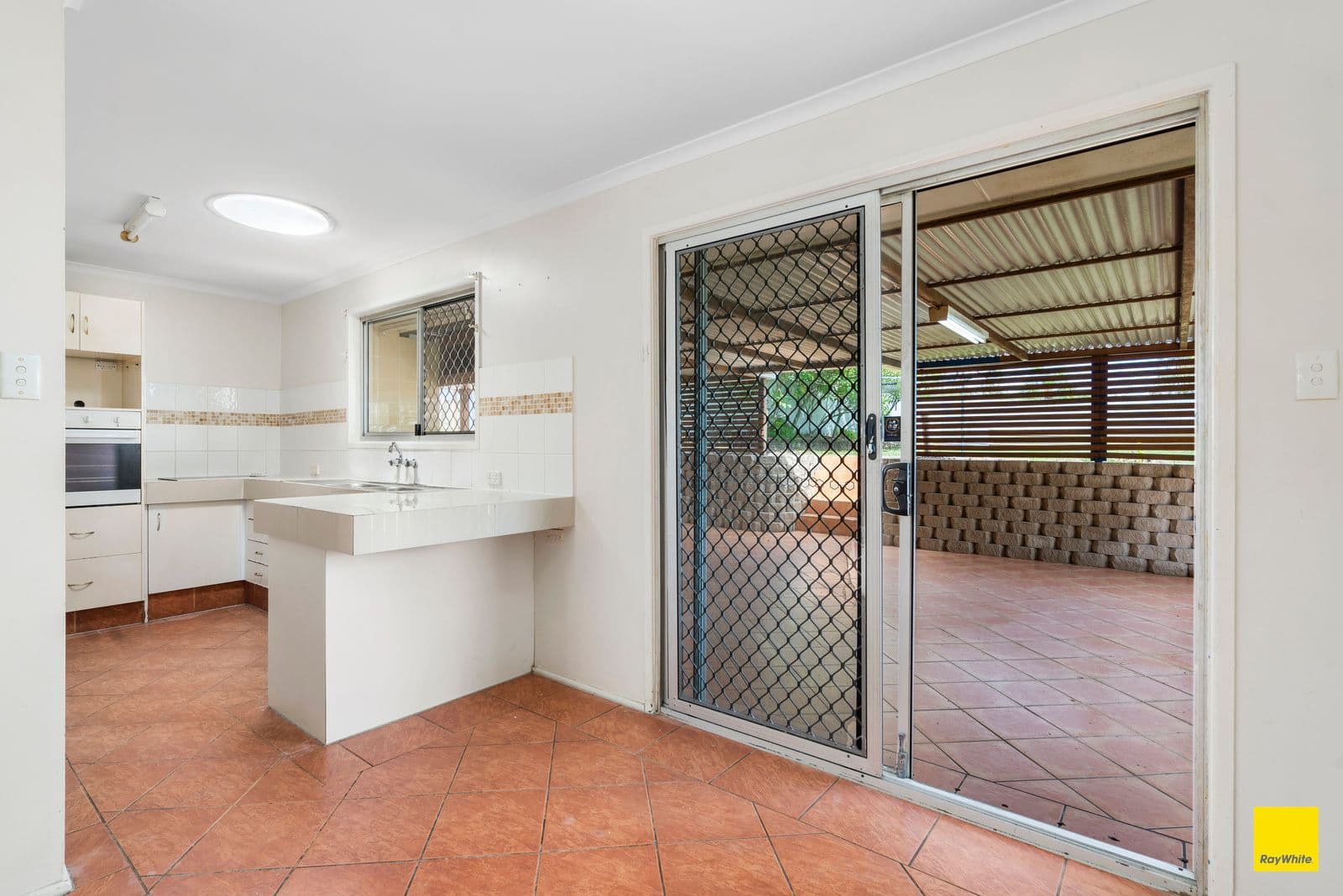 16 Willand Drive, Beenleigh QLD 4207, Beenleigh - Thumbnail 5