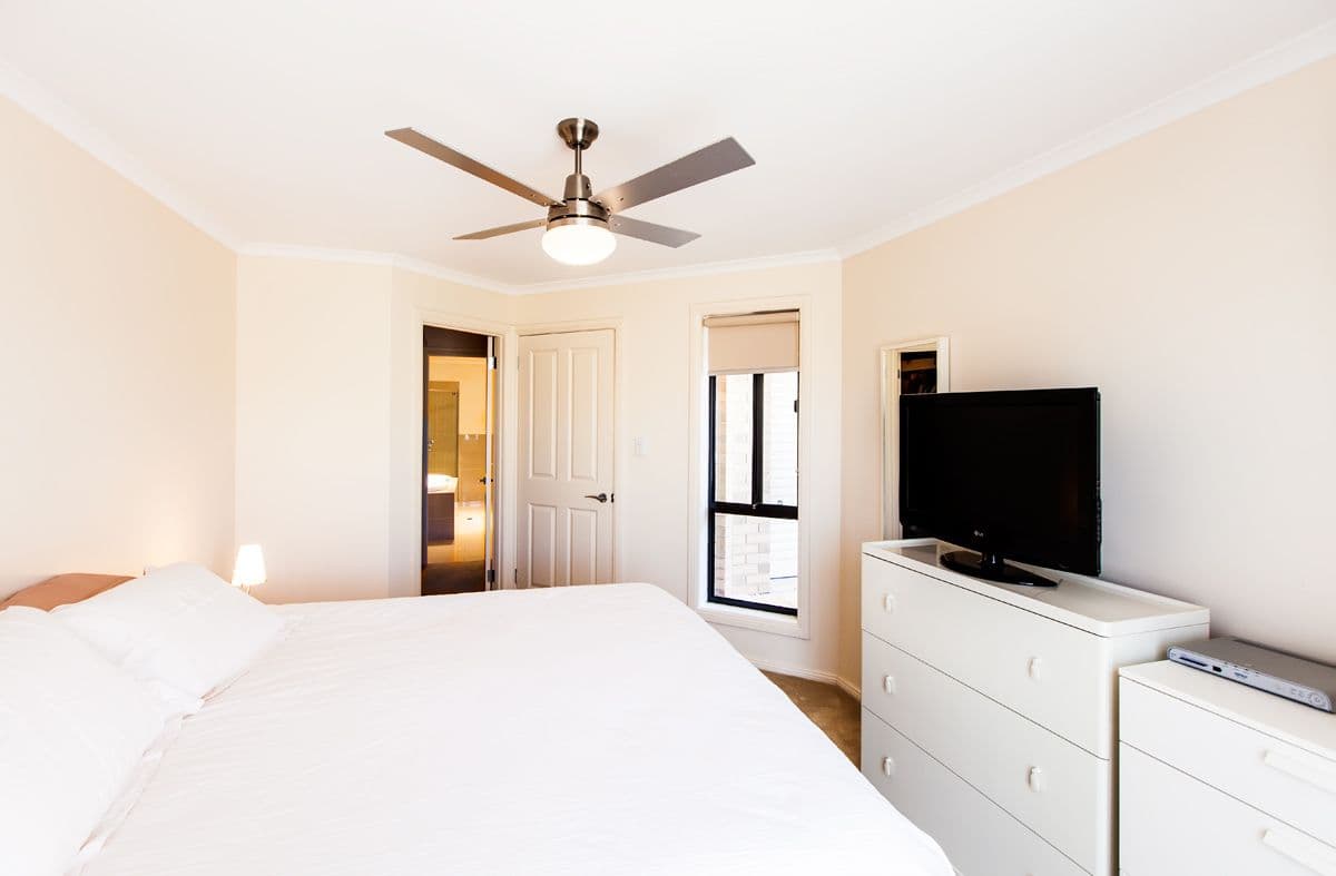 28A Bolingbroke Avenue, HENLEY BEACH SA 5022, Henley Beach - Thumbnail 8