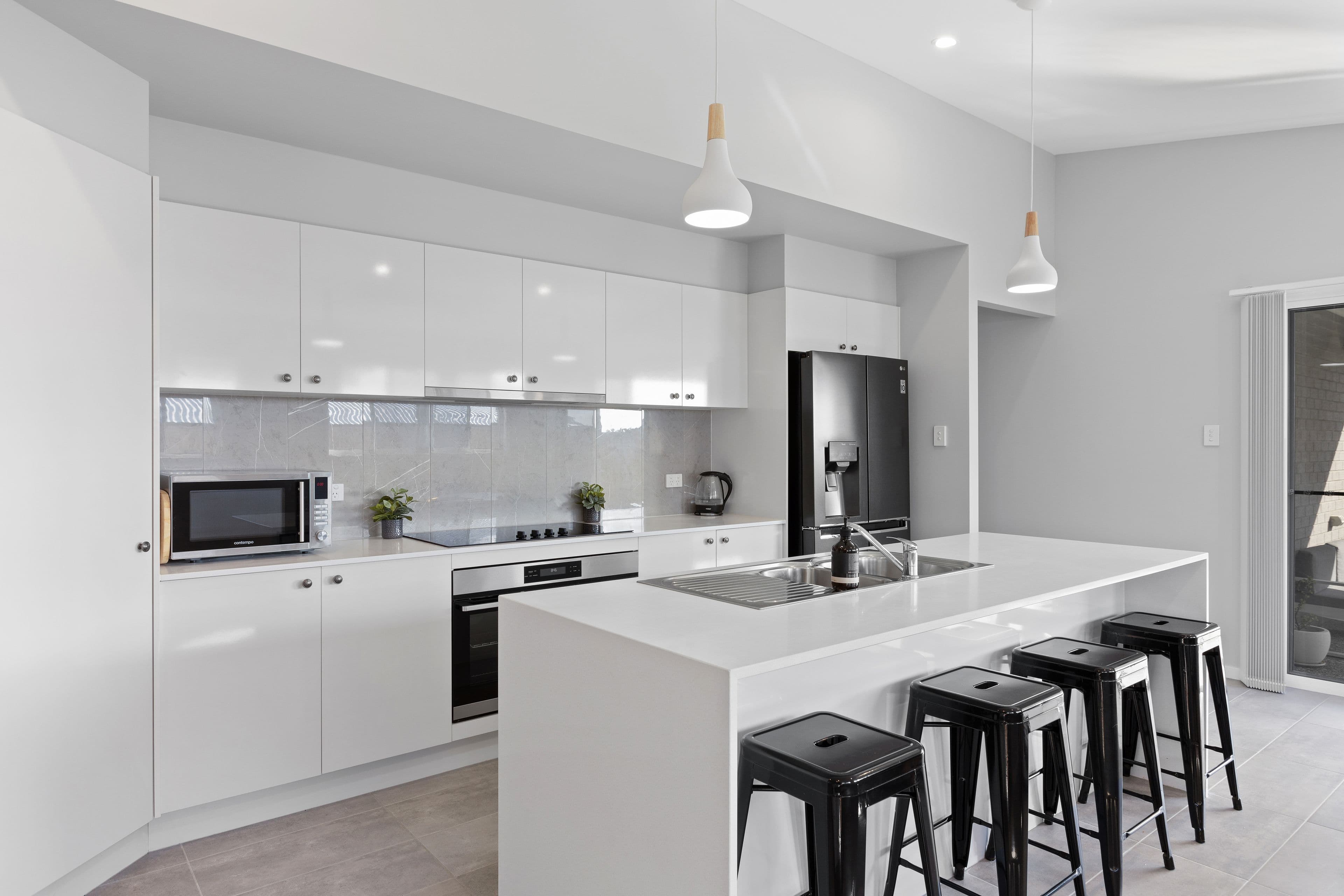 10 Ioannou Place, Coomera QLD 4209, Coomera - Thumbnail 3