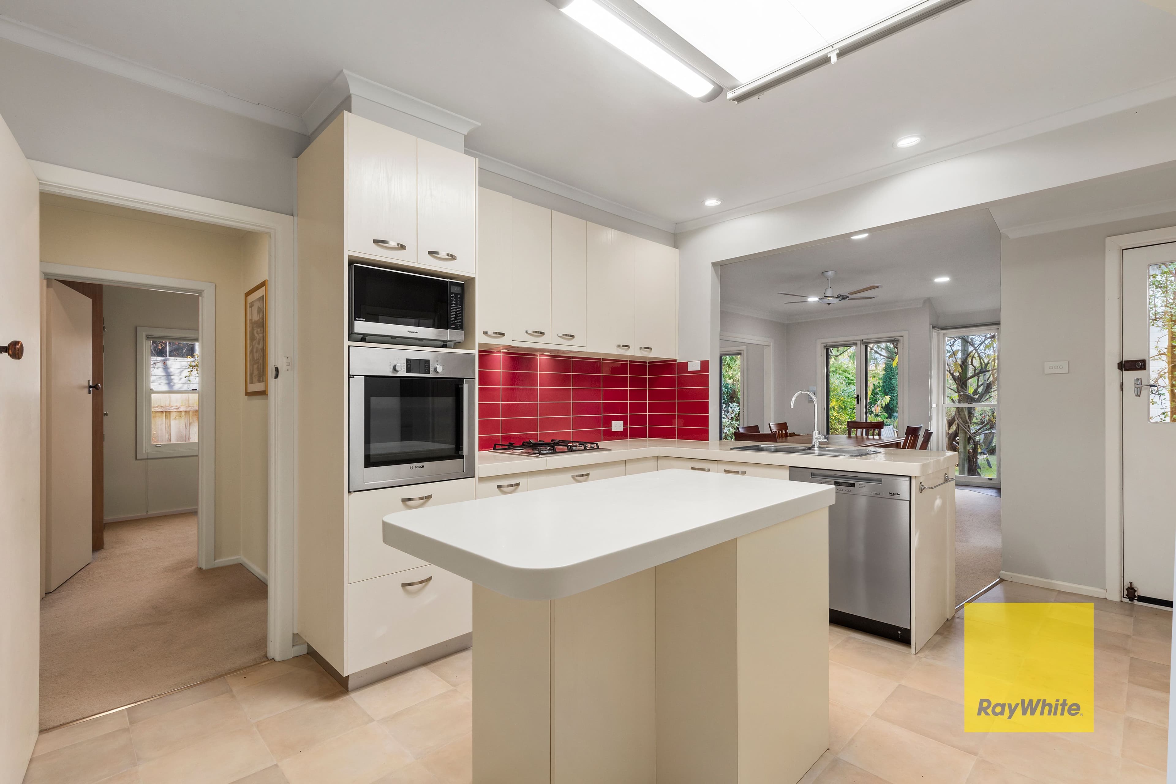 16 Pavo Street, Belmont VIC 3216, Belmont - Thumbnail 2