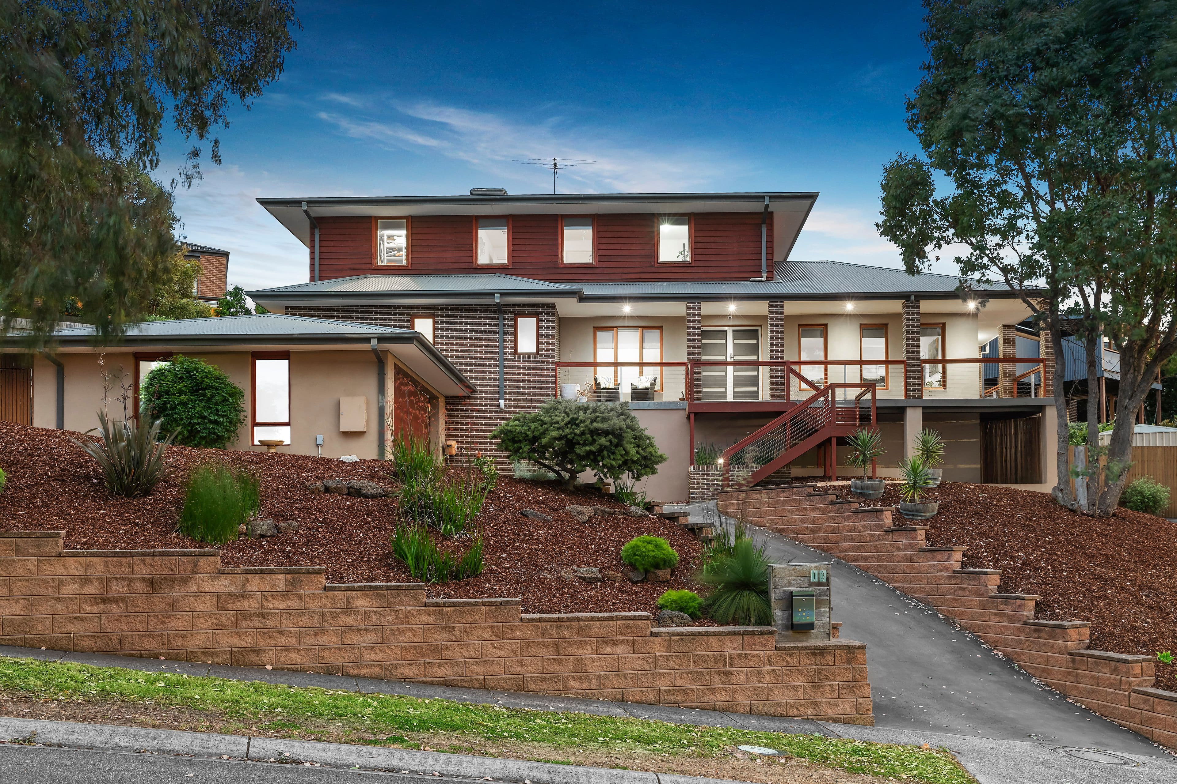 13 Gem Court, Diamond Creek VIC 3089, Diamond Creek - Thumbnail 2