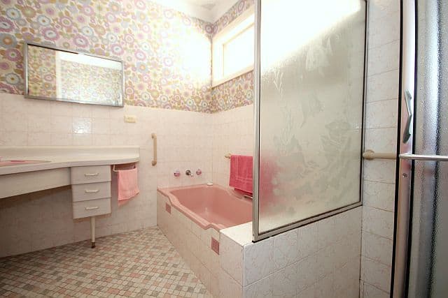 6 Tucker Street, BASS HILL NSW 2197, Bass Hill - Thumbnail 8