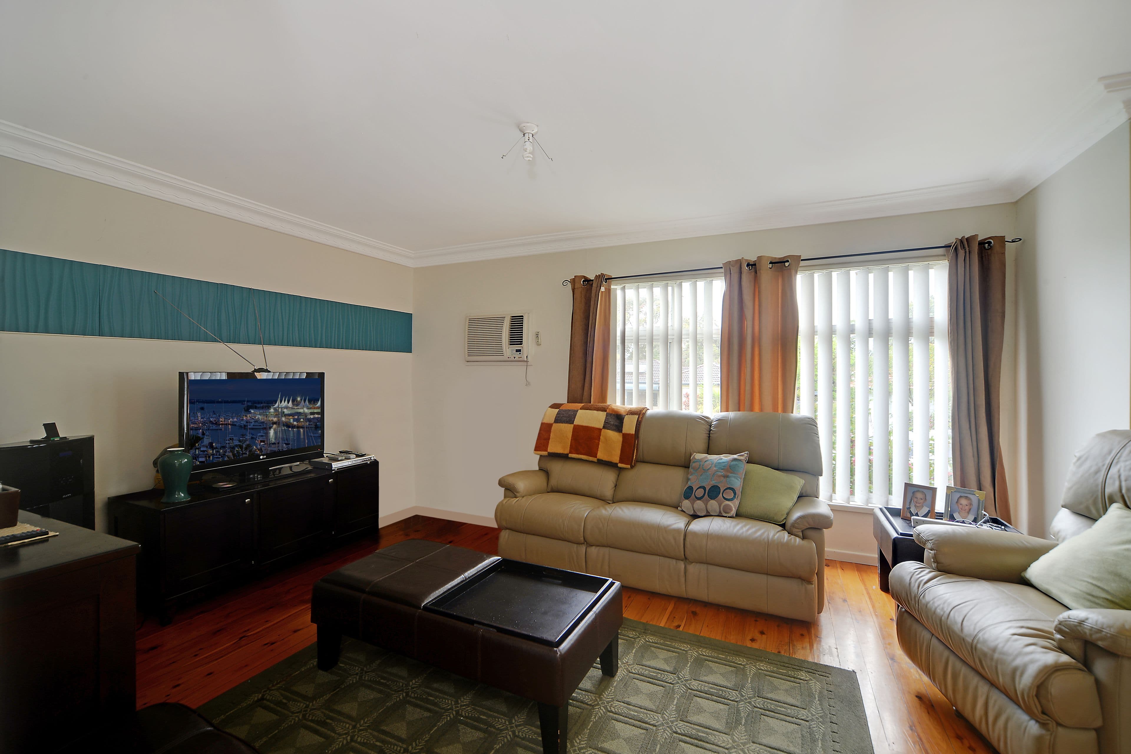 28 William Beach Road, Kanahooka - Thumbnail 3