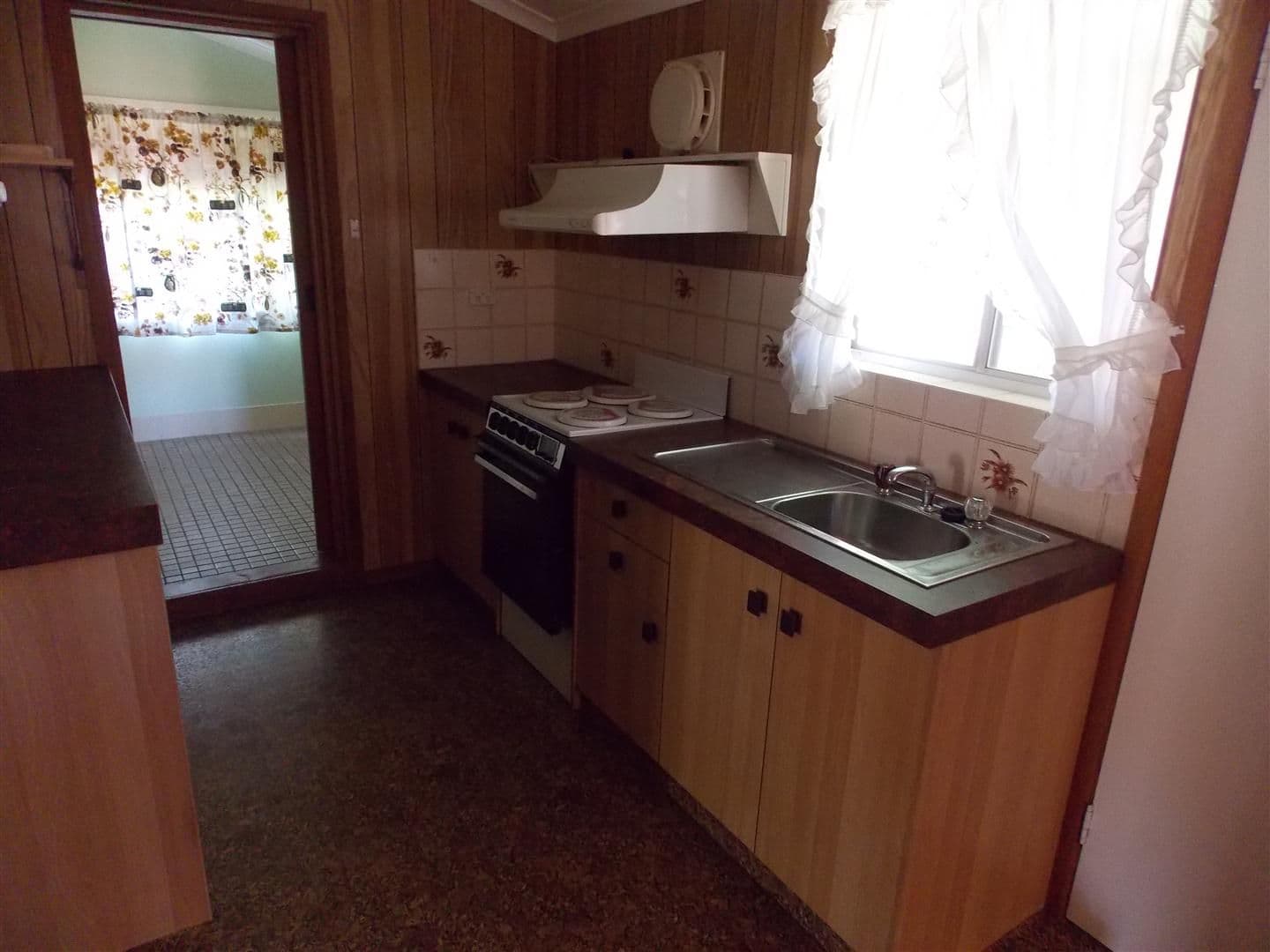 77 Victoria Street, PARKES NSW 2870, Parkes - Thumbnail 2