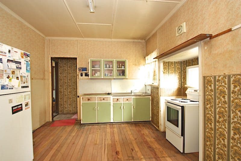 10 Mclean Street, NORTH IPSWICH QLD 4305, North Ipswich - Thumbnail 3