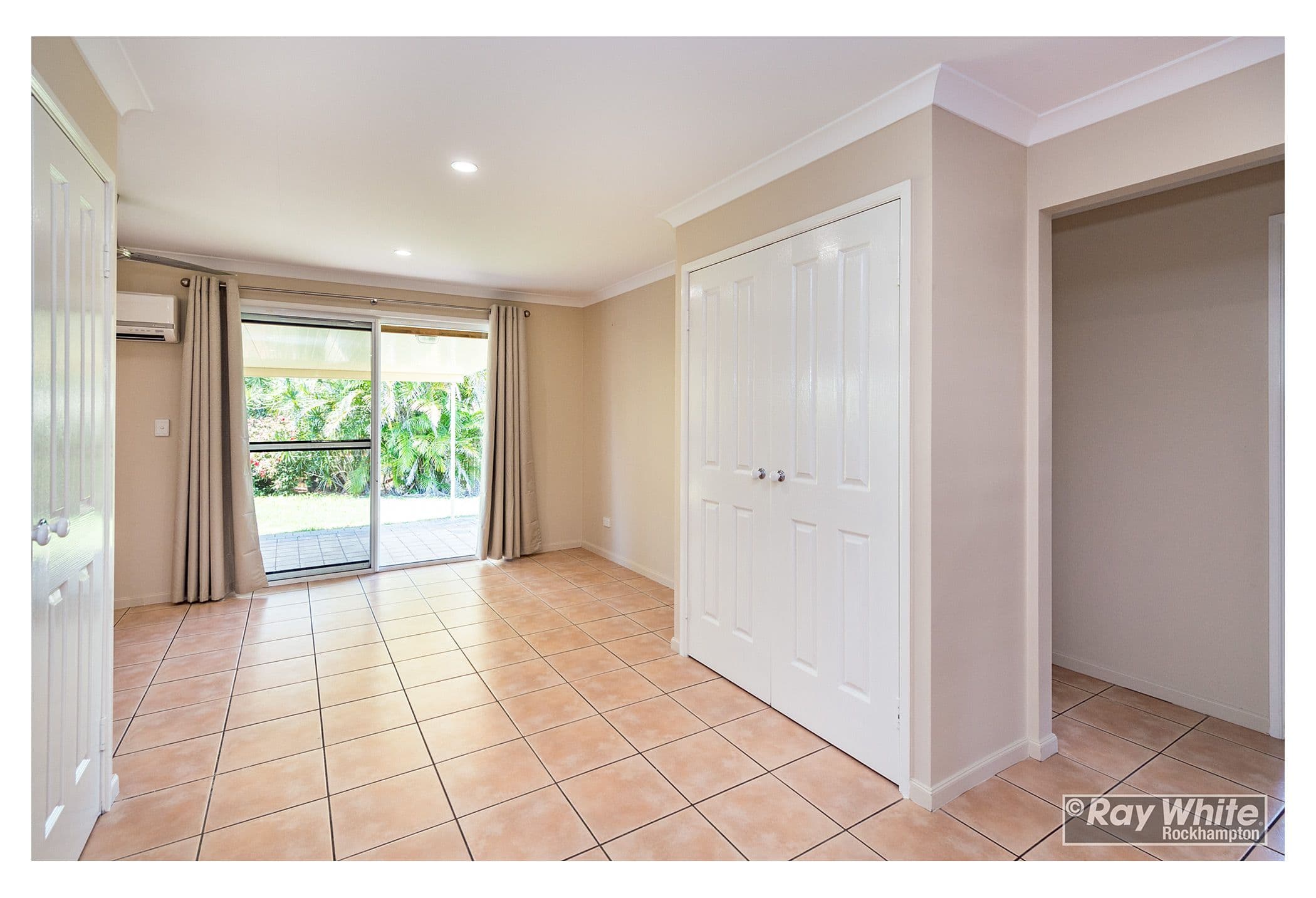 576 Norman Road, Norman Gardens QLD 4701, Norman Gardens - Thumbnail 7