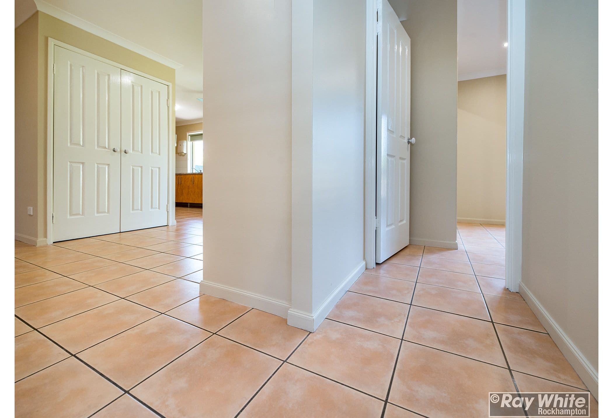 576 Norman Road, Norman Gardens QLD 4701, Norman Gardens - Thumbnail 8