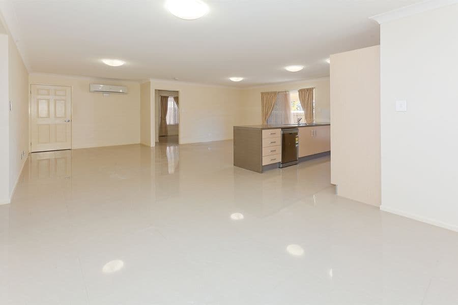 38 Patmore Street, Holland Park QLD 4121, Holland Park - Thumbnail 4