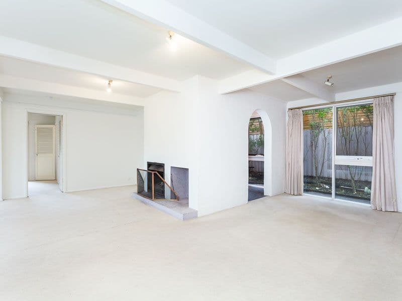 9 Heron Court, DINGLEY VILLAGE VIC 3172, Dingley Village - Thumbnail 2