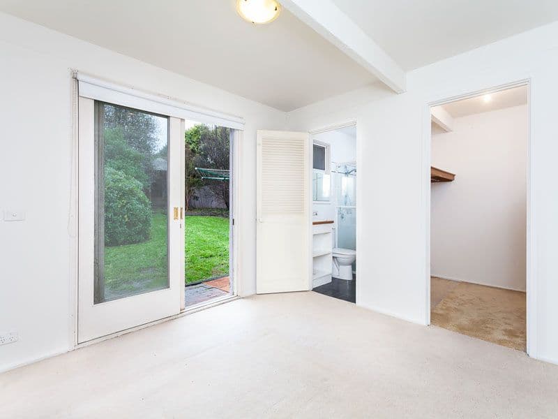 9 Heron Court, DINGLEY VILLAGE VIC 3172, Dingley Village - Thumbnail 6